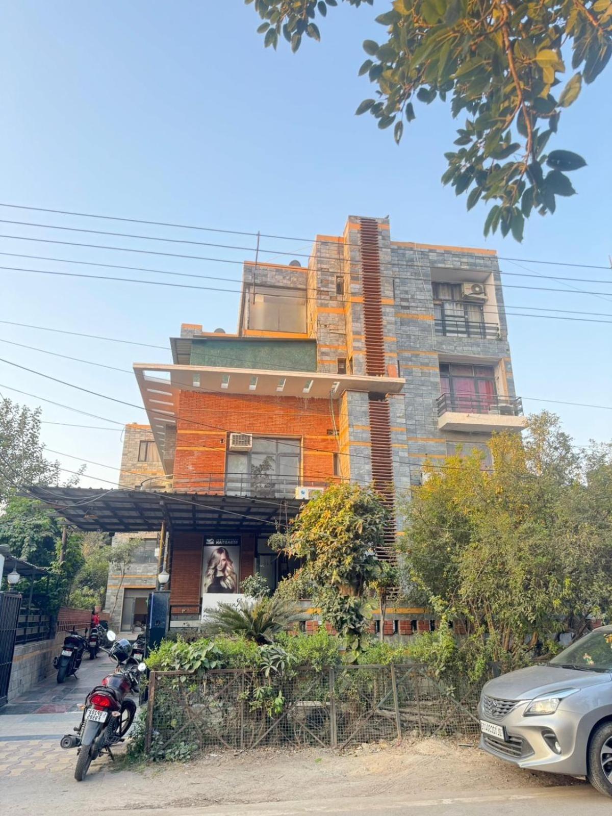 Hotel Warm Welcome - Noida Sector 51 Exterior photo