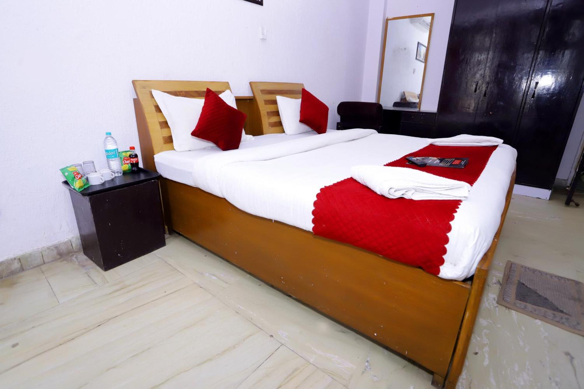 Hotel Warm Welcome - Noida Sector 51 Exterior photo